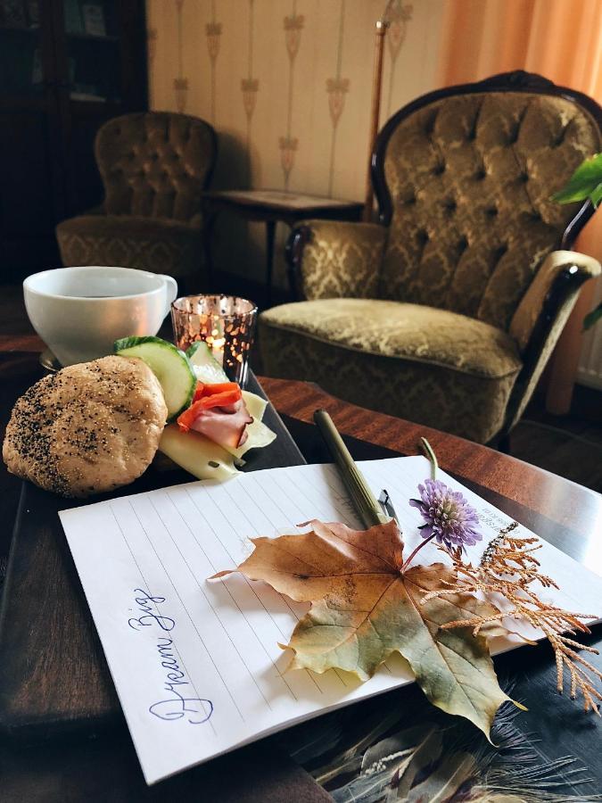 Hoegbo Hotell Skommarsgarden Сандвикен Екстериор снимка